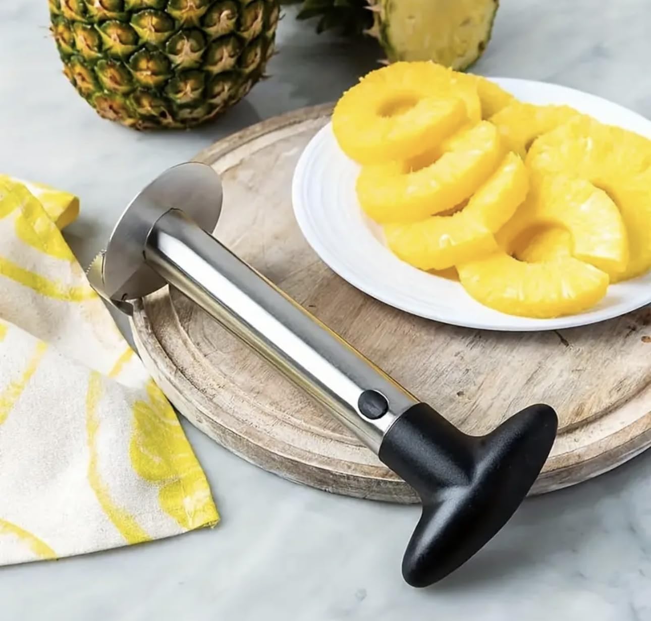 เครื่องตัดและคว้านสับปะรดแบบหน - Pineapple Corer Slicer บทวิจารณ์และราคา